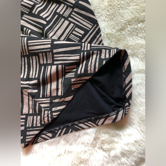 Mini Skirt - Picture 6 of 6